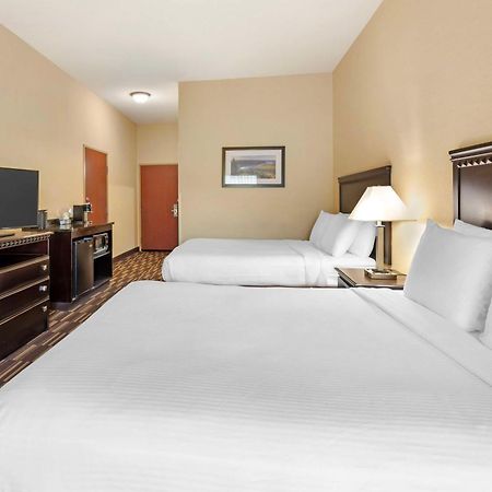 Best Western Plus Victor Inn & Suites Bagian luar foto