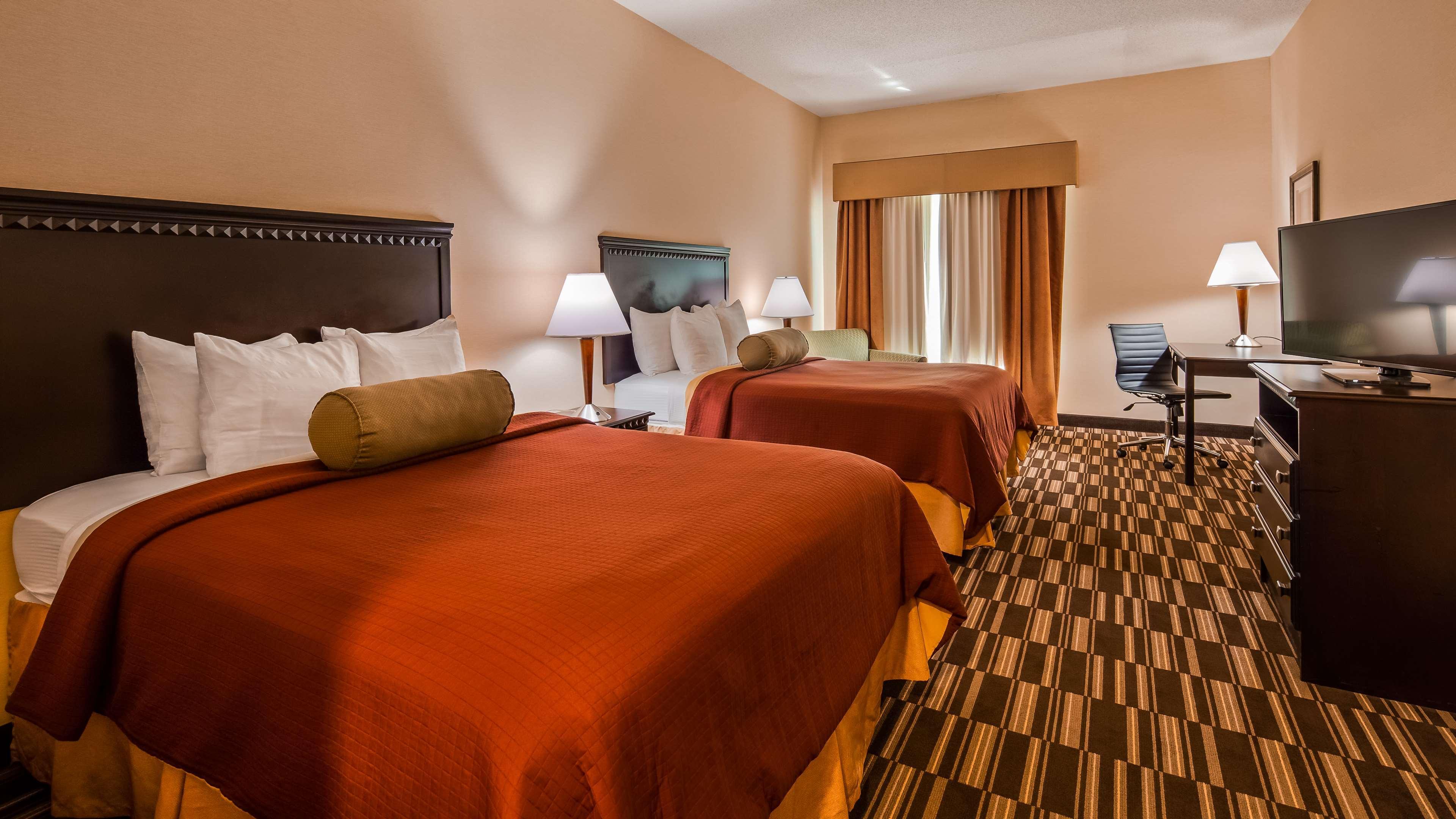 Best Western Plus Victor Inn & Suites Bagian luar foto