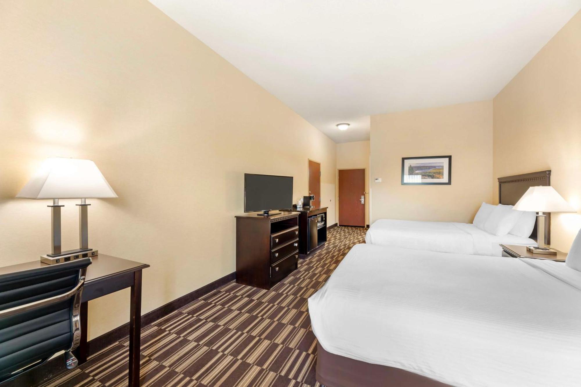 Best Western Plus Victor Inn & Suites Bagian luar foto