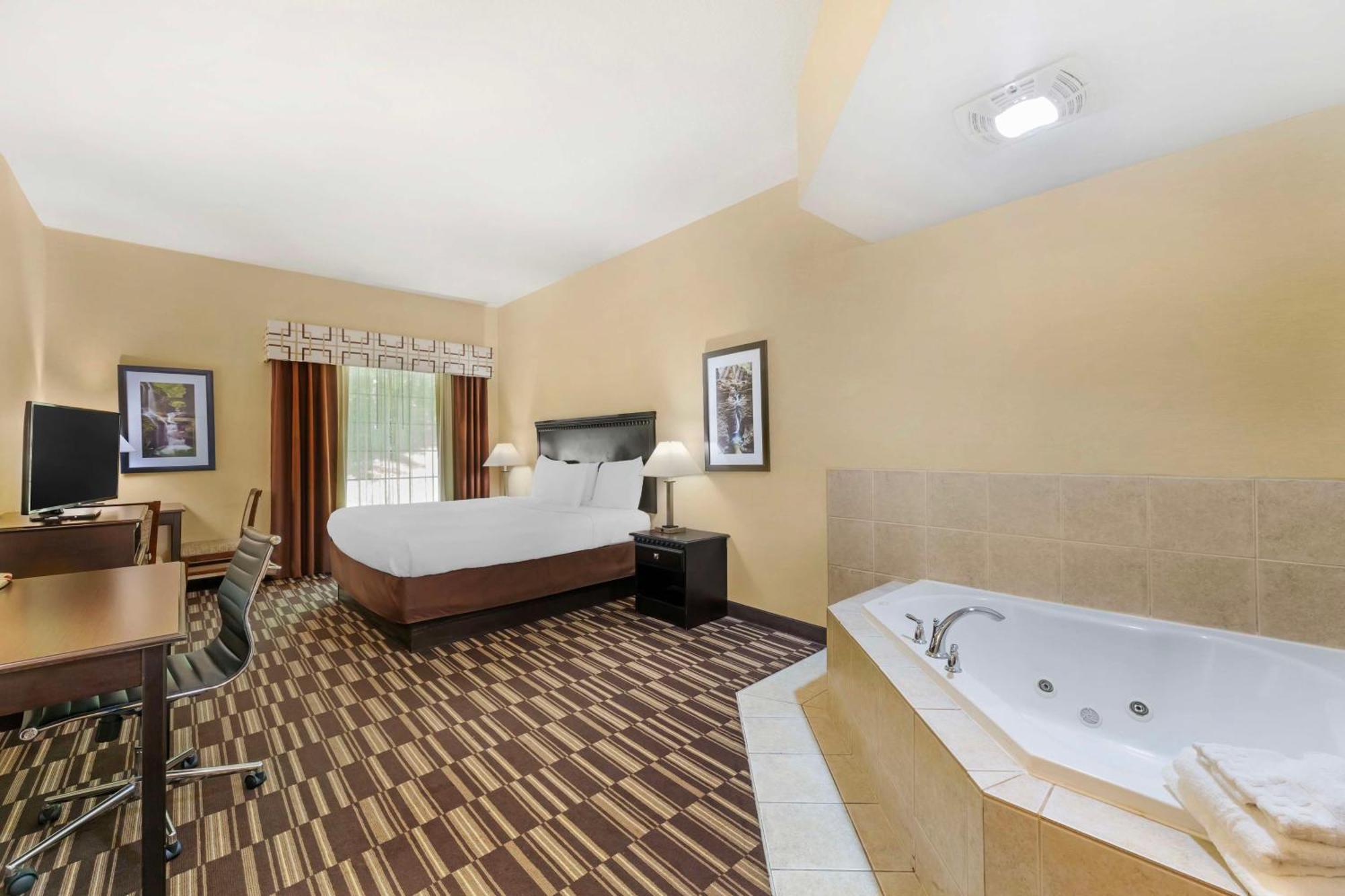 Best Western Plus Victor Inn & Suites Bagian luar foto